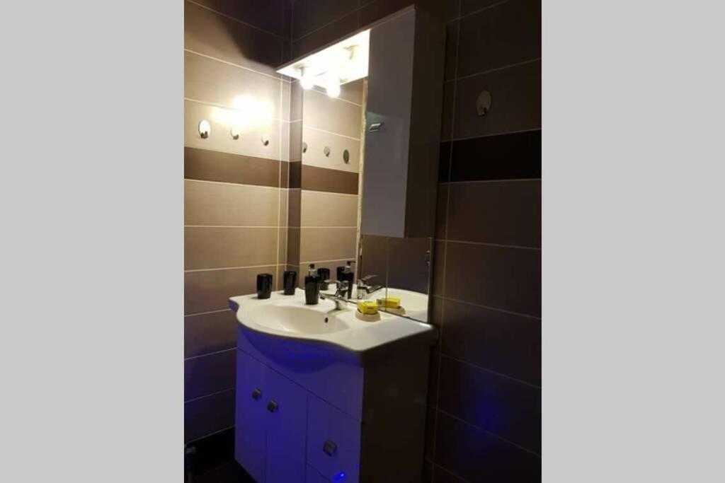 Apartments "Antonis" Nea Filadelfia アテネ エクステリア 写真